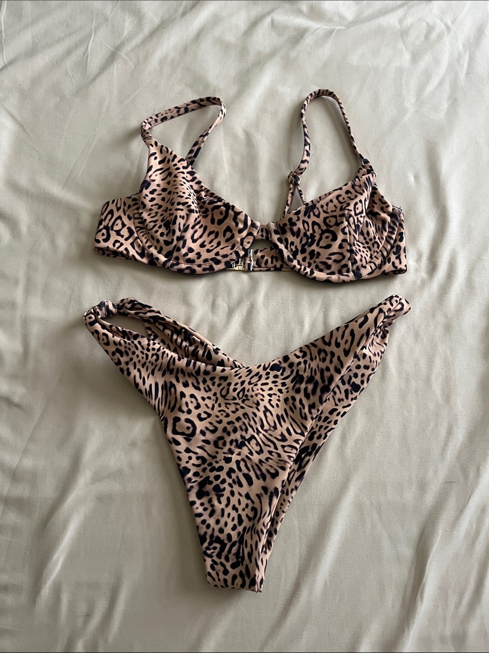 Skatie leopard bikini